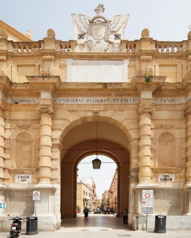 Casa Dei Vespri Villa Marsala Exteriör bild